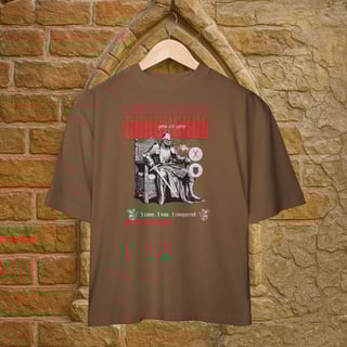 Nome do produto Camiseta Oversized Knight Conquistador