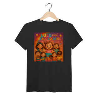 Nome do produto Lulu e Seu Abraço Colorido - T-Shirt Pima Oficial