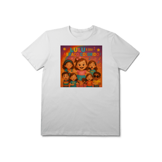 Nome do produto Lulu e Seu Abraço Colorido - T-Shirt Prime Oficial