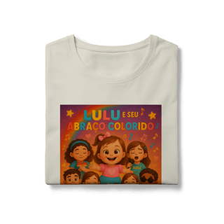 Nome do produto Lulu e Seu Abraço Colorido - Baby Long Pima Oficial