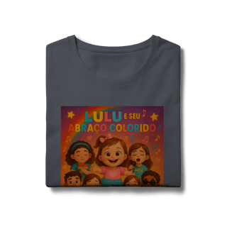 Nome do produto Lulu e Seu Abraço Colorido - Baby Long Pima Oficial