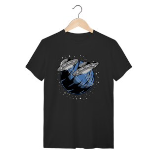 Camiseta Preta Algodão UFO Planet - Estampa Alienígena Retro
