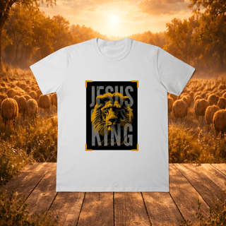 Nome do produto Camisa - Cristã - Jesus is King