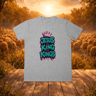 Nome do produto Camisa - Cristã - Jesus is King