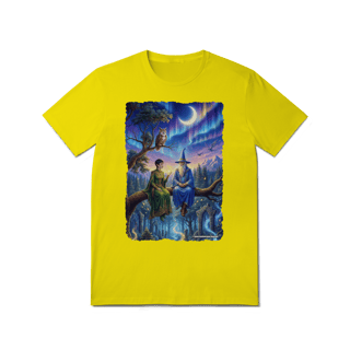 Nome do produto Camiseta Unissex - Mago azul e elfa sentados na árvore