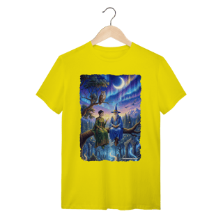 Nome do produto Camiseta Unissex - Mago azul e elfa sentados na árvore