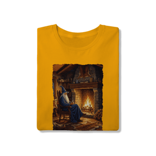 Nome do produto Camiseta Unissex - Mago azul na lareira