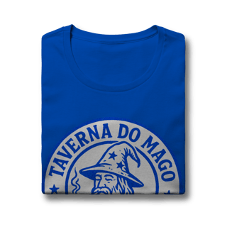 Nome do produto Camiseta Baby Long - Logo Alternativo | Taverna do Mago Chapado