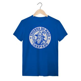 Nome do produto Camiseta Unissex - Logo Alternativo | Taverna do Mago Chapado