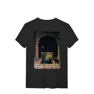 Camiseta Unissex - Bruxa saindo do alçapão