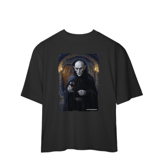Nome do produto Camiseta Oversized - Vampiro medieval