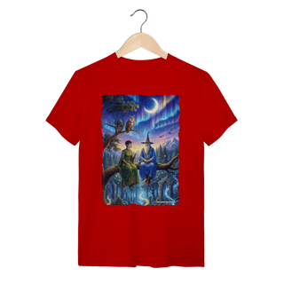 Nome do produto Camiseta Unissex - Mago azul e elfa sentados na árvore