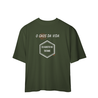 Nome do produto Camiseta Oversize “Caos Ajustado no Tatame” – Jiu-Jitsu 柔術