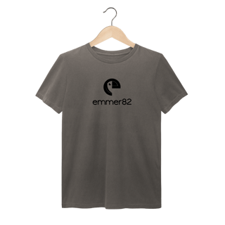 Nome do produto T-shirt estonada linha new age II estampa preta