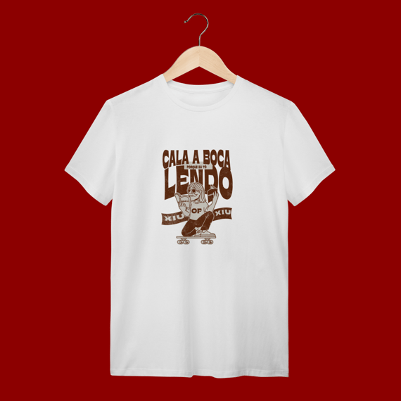 T-SHIRT CALA A BOCA QUE EU ESTOU LENDO