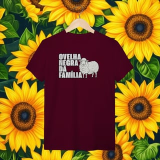 Nome do produto T-Shirt Ovelha Negra da Família