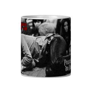 Nome do produto Caneca Jim Morrison desmaiado