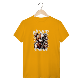 Nome do produto T-Shirt Quality: Urso Guerreiro (Por Fora Fofo, Por Dentro Algodão Imbatível!)