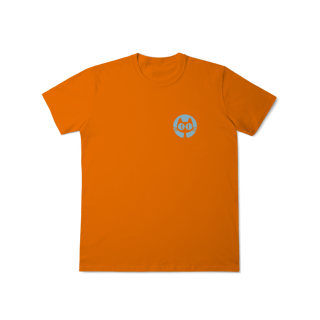 Nome do produto T-Shirt Classic: Gato Minimalista (O Básico do Conforto, Olhos de Pura Curiosidade!)