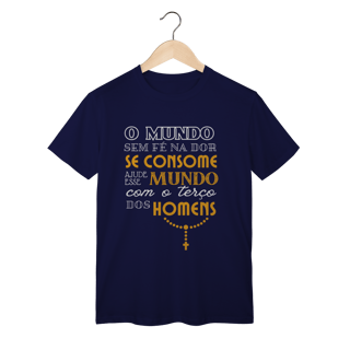 Nome do produto Camiseta Terço dos Homens – Fé que Transforma o Mundo com Oração e Devoção