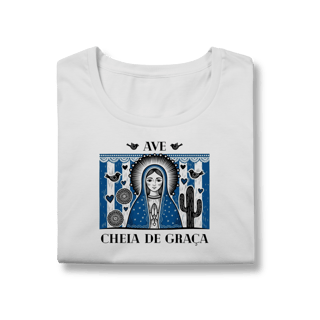 Nome do produto Camiseta Baby Long Nossa Senhora – Fé Nordestina e Devoção em Estilo Cordel