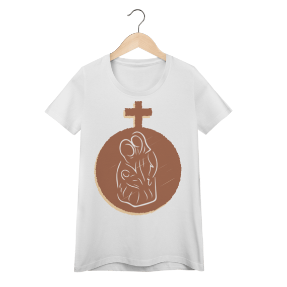 Camiseta Sagrada Família com Cruz – Fé, Proteção e Devoção