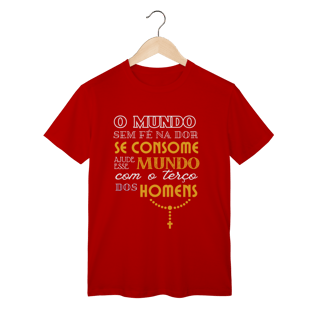 Nome do produto Camiseta Terço dos Homens – Fé que Transforma o Mundo com Oração e Devoção