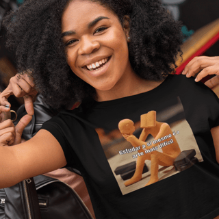 Nome do produto Camiseta Cropped - ESTUDAR A SI MESMO É A ARTE MAIS DIFÍCIL
