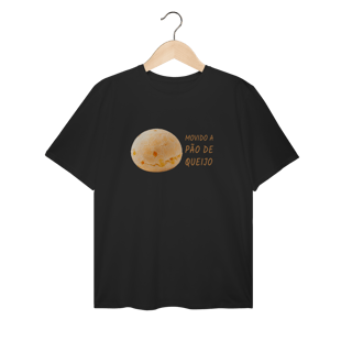 Camiseta Plus Size Movido a Pão de Queijo