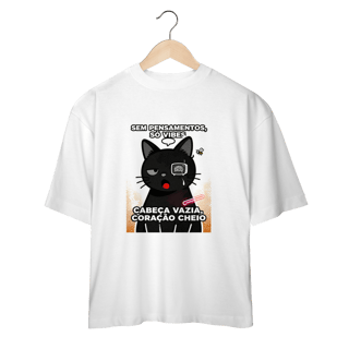 Camiseta Sem Pensamentos Só Vibes Gato Braindead Gen Z