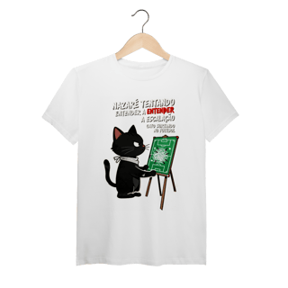 Nome do produto Camiseta Nazaré Tentando Entender Escalação Gato Surtando Futebol 