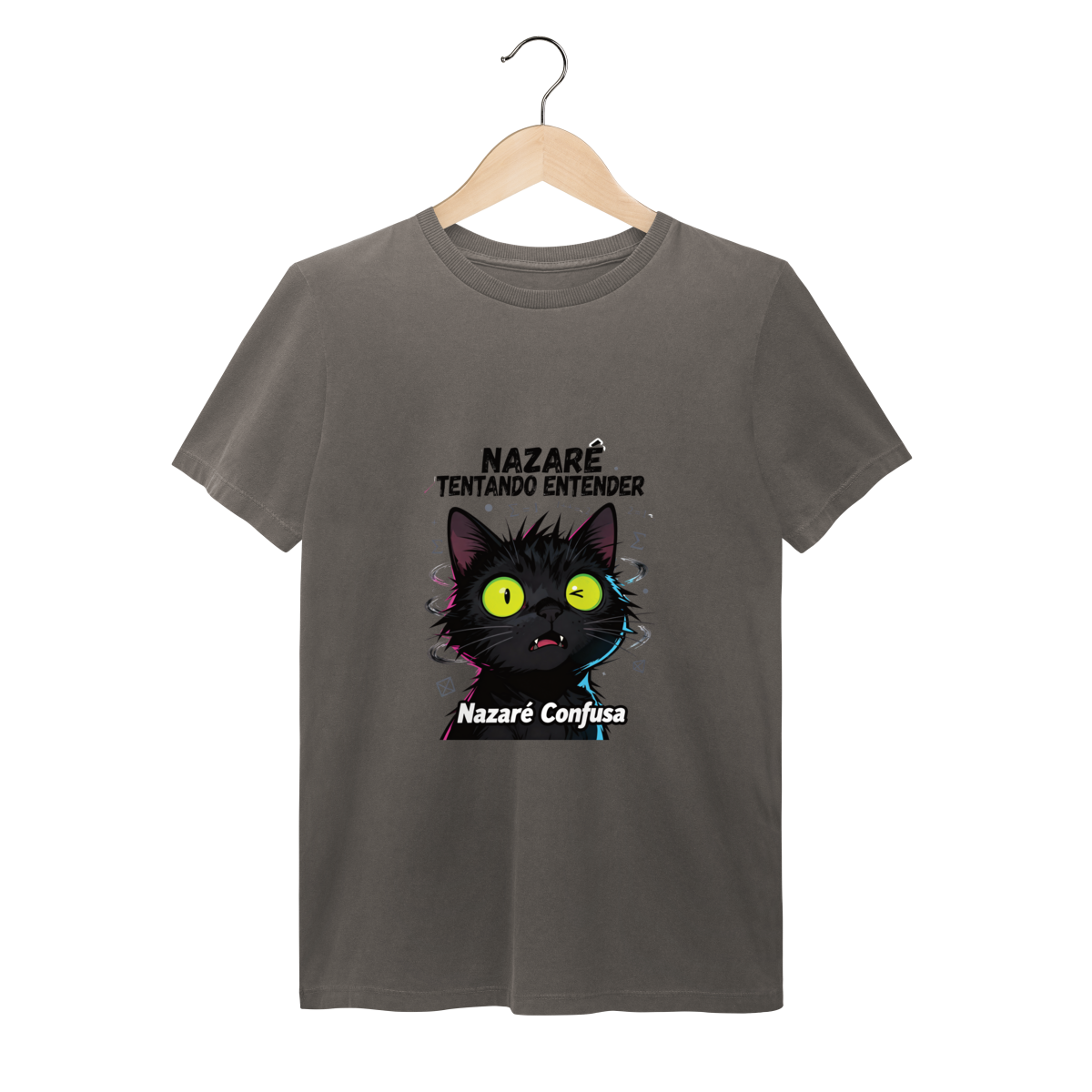 Nome do produto: T-Shirt Estonada - NAZARÉ TENTANDO ENTENDER - GATO PRETO CONFUSO