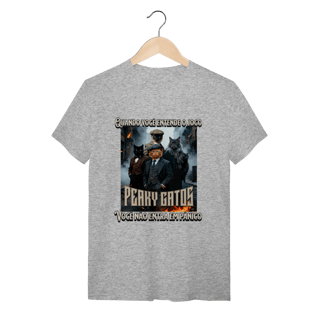 Nome do produto Camiseta Clássica - Peaky Gatos