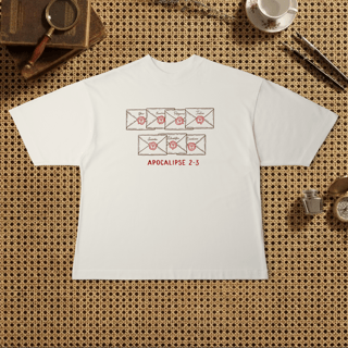 Camiseta Oversized - Cartas às 7 Igrejas