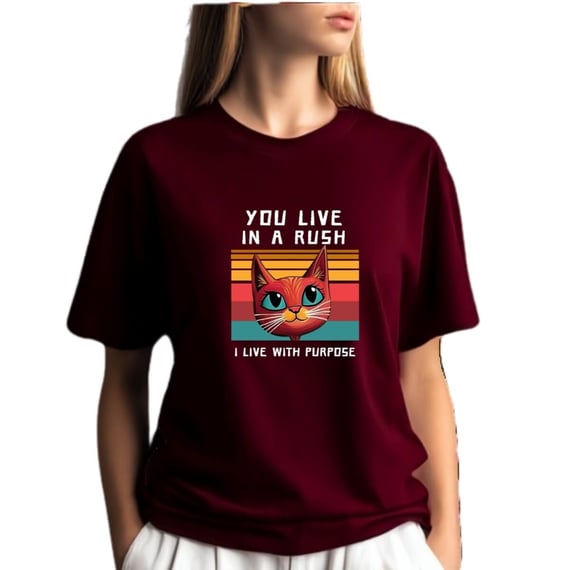 Camiseta Vinho Gato Live With Purpose - Confortável