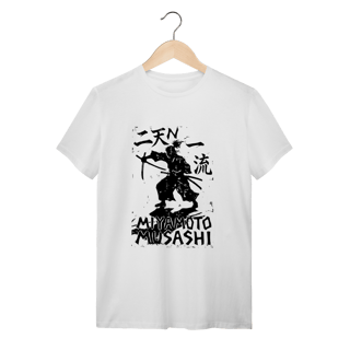 Nome do produto Camiseta Shinmen Takezō – Estratégia e Filosofia