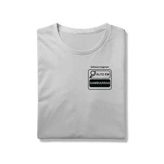 Nome do produto Camiseta dev alto em gambiarra