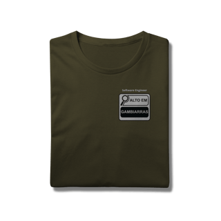 Nome do produto Camiseta dev alto em gambiarra