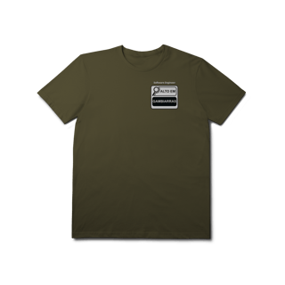 Nome do produto Camiseta dev alto em gambiarra