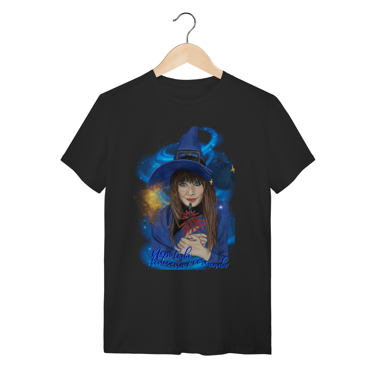 Nome do produto: A T-Shirt Quality “Nem Toda Feiticeira é Corcunda”