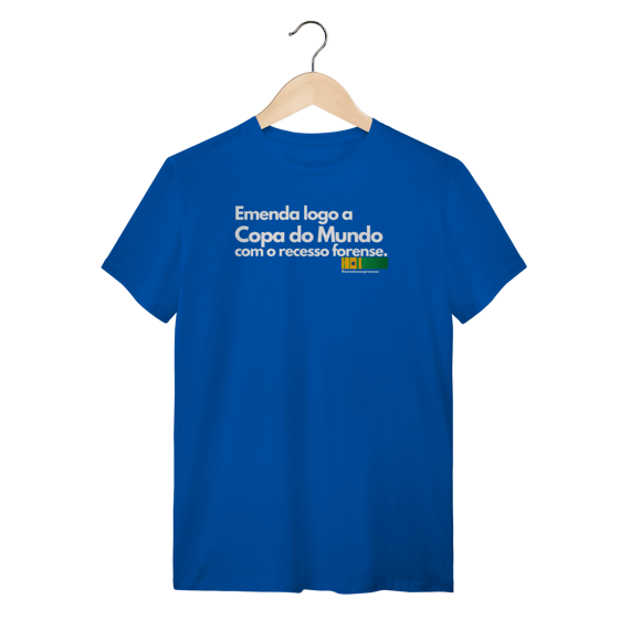 Tshirt emenda logo a copa do mundo com o recesso forense