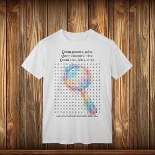 Nome do produto T-Shirt Classic - QUEM PROCURA ACHA
