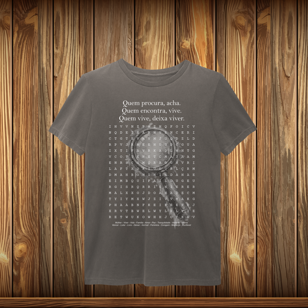 Nome do produto: T-Shirt Estonada - QUEM PROCURA ACHA