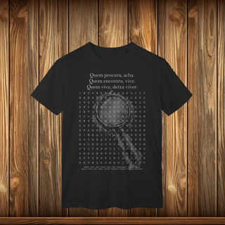 Nome do produto T-Shirt Classic - QUEM PROCURA ACHA