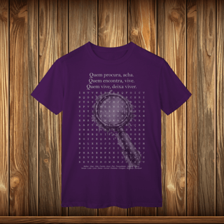 Nome do produto T-Shirt Classic - QUEM PROCURA ACHA