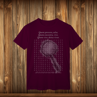 Nome do produto T-Shirt Classic - QUEM PROCURA ACHA
