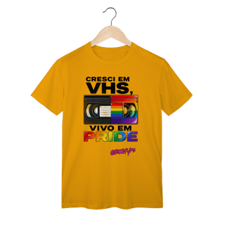 Nome do produto Camiseta Cresci em VHS, vivo em Pride