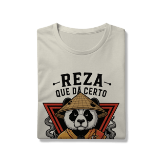 Nome do produto Camiseta Reza Que Dá