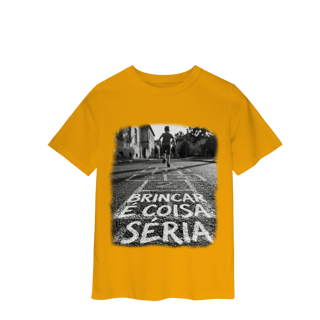 Nome do produto CAMISETA INFANTIL BRINCAR É COISA SÉRIA