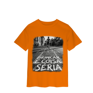 Nome do produto CAMISETA INFANTIL BRINCAR É COISA SÉRIA
